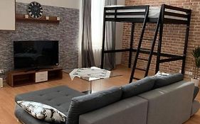 Annas Apartment